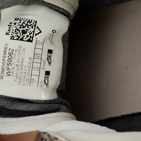 Keds Sneakers - Picture 5 of 6